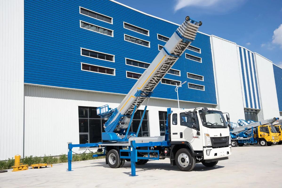 馆陶县小型云梯车上料车租赁多少钱