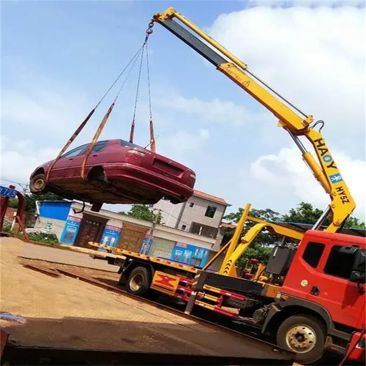 馆陶县吊车吊汽车的正确方法